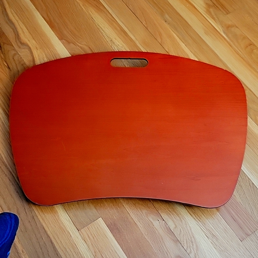 Lap table